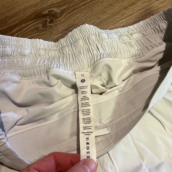 Lululemon tennis skirts x 2 and one pair of shorts - Picture 4 of 6